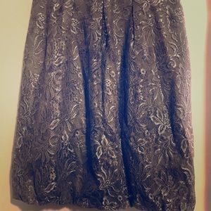 Ann Taylor LOFT Silver Metallic Lace Skirt Sz 2